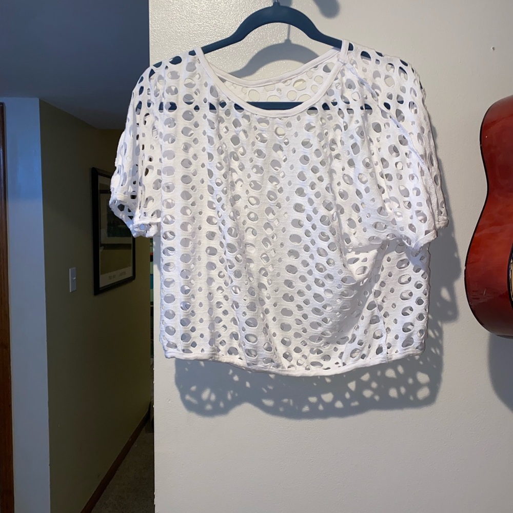 see through white crop